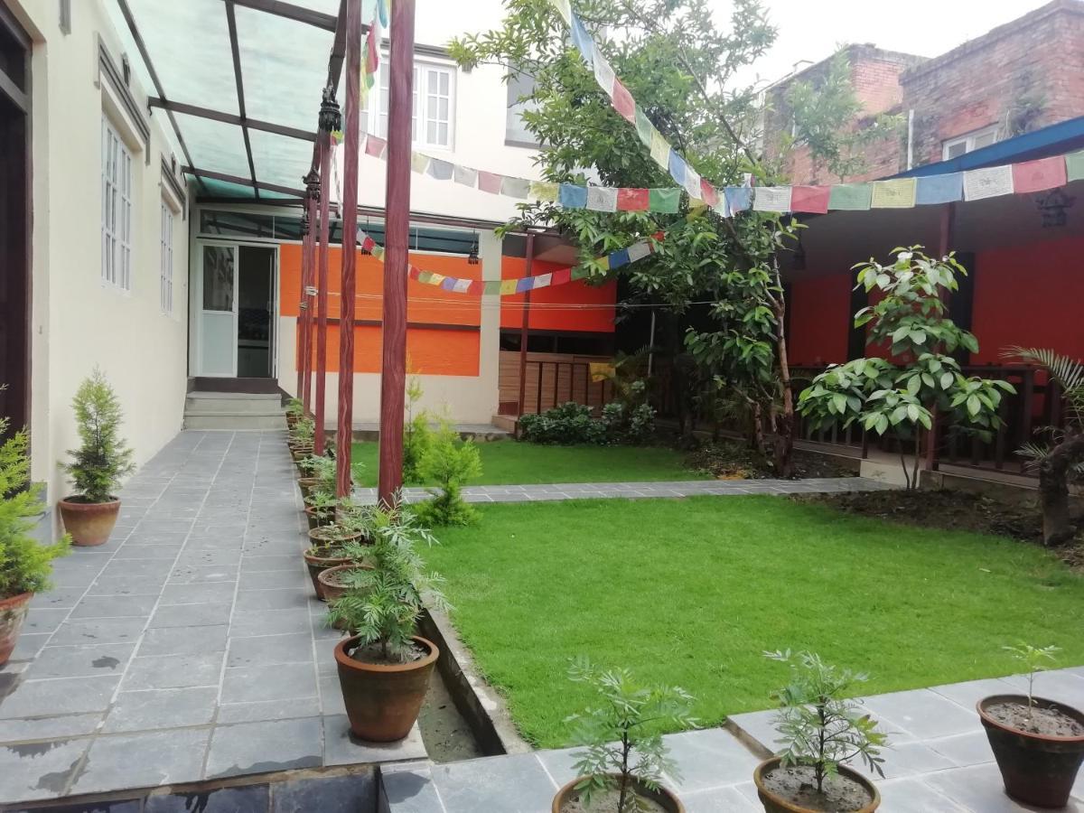 Hotel Chhimeki Kathmandu Exterior photo